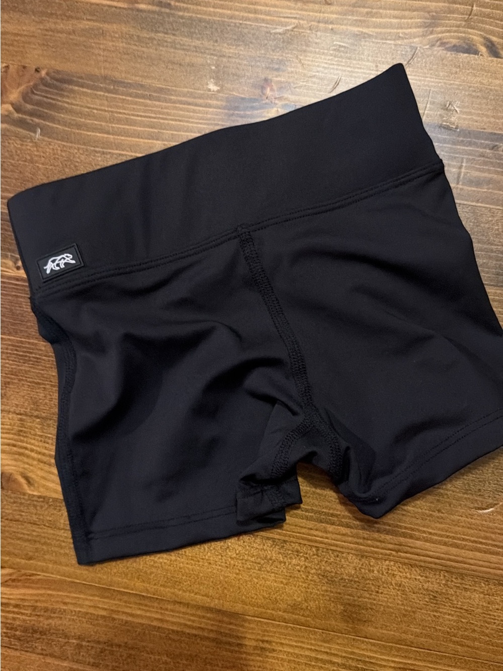 Tiger Friday Black shorts cm